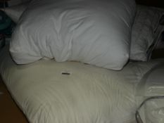 Lot to Contain 5 Assorted John Lewis And Partners Uncovered Small Sqaure Scatter Cushions, Pillows