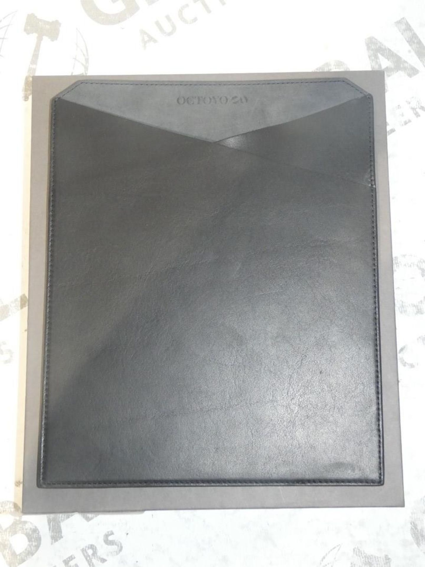 Boxed Octavo Black Leather Designer Dual Layer iPad Sleeve RRP£100.0 (Viewings And Appraisals Highly