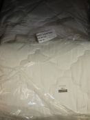 Lot to Contain 2 John Lewis And Partners Cotton Quilted Mattress Protectors RRP£85.0 (2167975)(