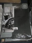 Lot To Contain 3 Assorted Items To Include 2 Gavenocavaila Double Duvets In Marble Black And