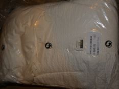 John Lewis Designer Duvet Set RRP£95.0(2397736)(Viewings And Appraisals Are Highly Recommended)