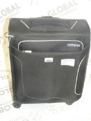 American Tourister Holiday Heat Suitcase RRP£50.0 (RET00438545))(Viewings And Appraisals Highly