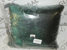 Assorted Emerald Green Scatter Cushions RRP £50 Each (Viewing or Appraisals Highly Recommended)