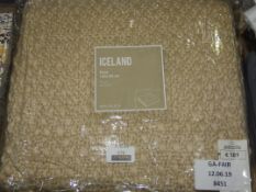 Iceland 125 x 150cm Designer Throw RRP £150 (8451)