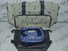 Lot To Contain 3 Assorted Items To Include A Blue And White Spotted Bag A Bay And Elliot Bag And A B