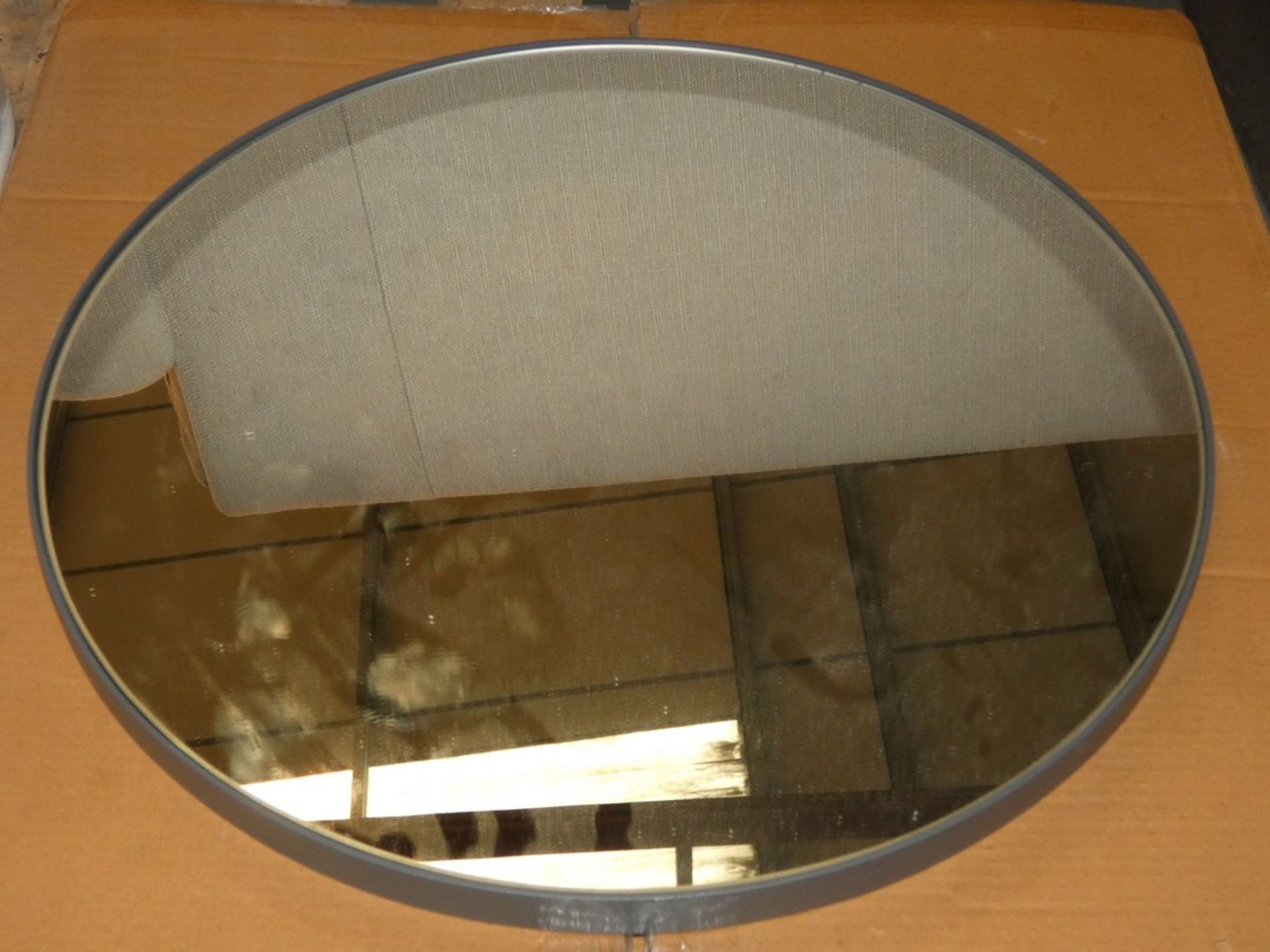 Lot To Contain 1X John Lewis And Partners House Small Round Mirror RRP£60.0(2234808)(Viewings And
