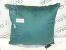 Green Paoletti Mustard Trim Meridian Scatter Cushions RRP £50 Each (Viewing/Appraisals Highly