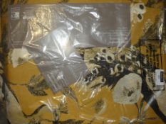 Bagged Pair Of 167X223CM Lined Eyelet Headed Curta