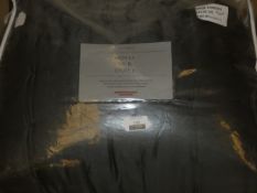 Bagged Hotel Silk 150x200cm Designer Quilt RRP £200 (2066962) (Viewing/Appraisals Highly