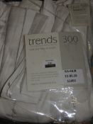 Trens 300 Soft And Silky Touch 300 Thread Count Bedding Set In White RRP £60 (Viewing/Appraisals