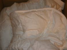 Lot To Contain 1X John Lewis And Partners Specialist Synthetic Soft White Duvet RRP£125.0(