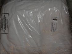 Lot To Contain 1x Bagged Design Project By John Lewis NO144 Super King Size Duvet RRP£95.0 (