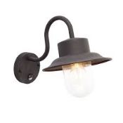 Lot To Contain 1X Boxed Endon Chesham Outdoor 1 Light Wall Light RRP£35.0 (Viewings And Appraisals