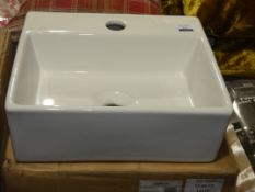 Boxed Ceramic Small Rectangular Sink Basin RRP £110 (Viewing/Appraisals Highly Recommended)