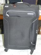 American Tourister Medium Sized 360 Wheel Soft Shell Suitcase in Black RRP £70 (RET00158203) (