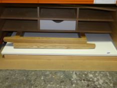Desk in Oak RRP £200 (Viewing/Appraisals Highly Recommended)