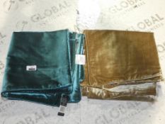 Assorted Paoletti Gold and Green Opulance Scatter Cushions (Viewing/Appraisals Highly Recommended)