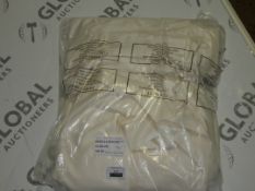 John Lewis Soft and Silky Garda Duvet Cover Set RRP £95 (RET00229683) (Viewing/Appraisals Highly