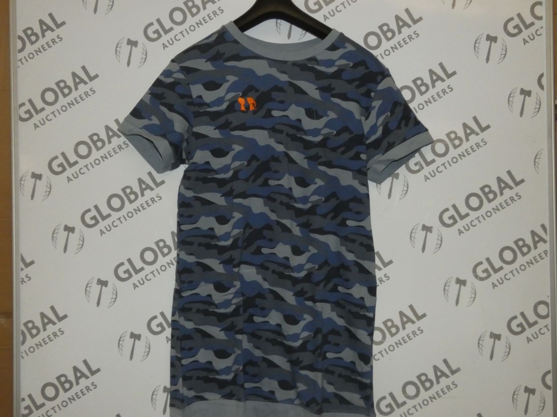 Brand New Boy Meets Girl Blue Camo Size Large T-shirts RRP £29.99 (504)