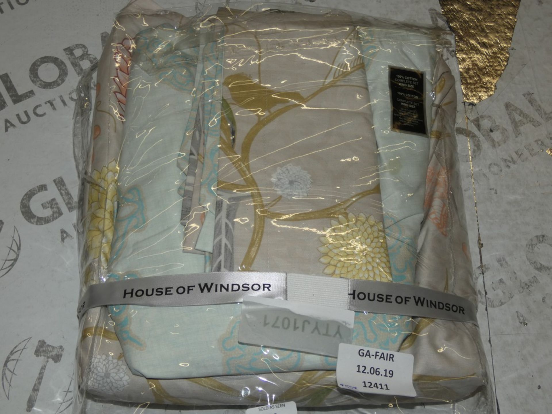 Packaged House Of Windsor 100% Cotton Complete King Size Duvet Cover Set RRP £55 (Public Viewing and