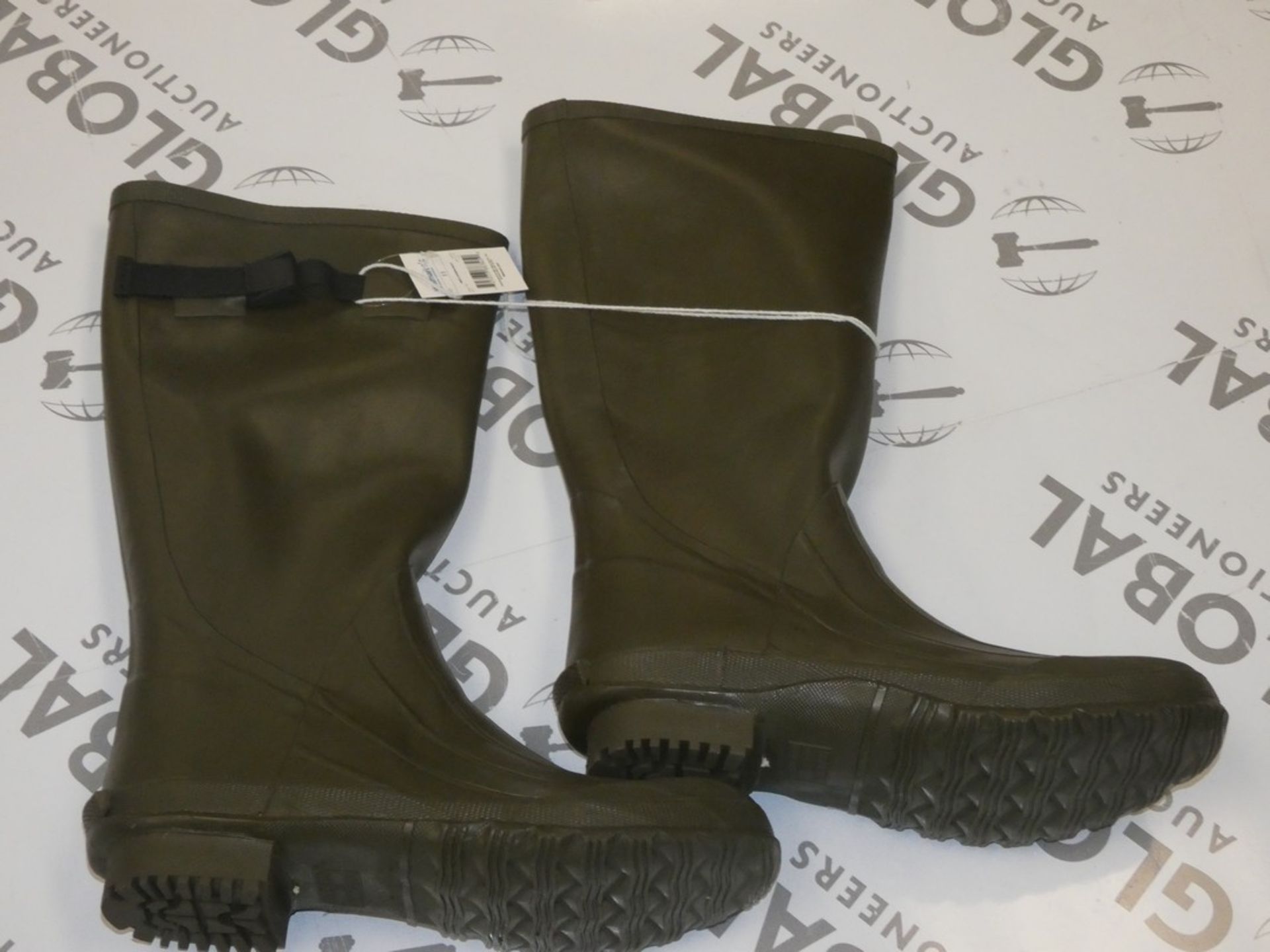 Brand New Pair of Men's Rubber Wellington Boots (279)