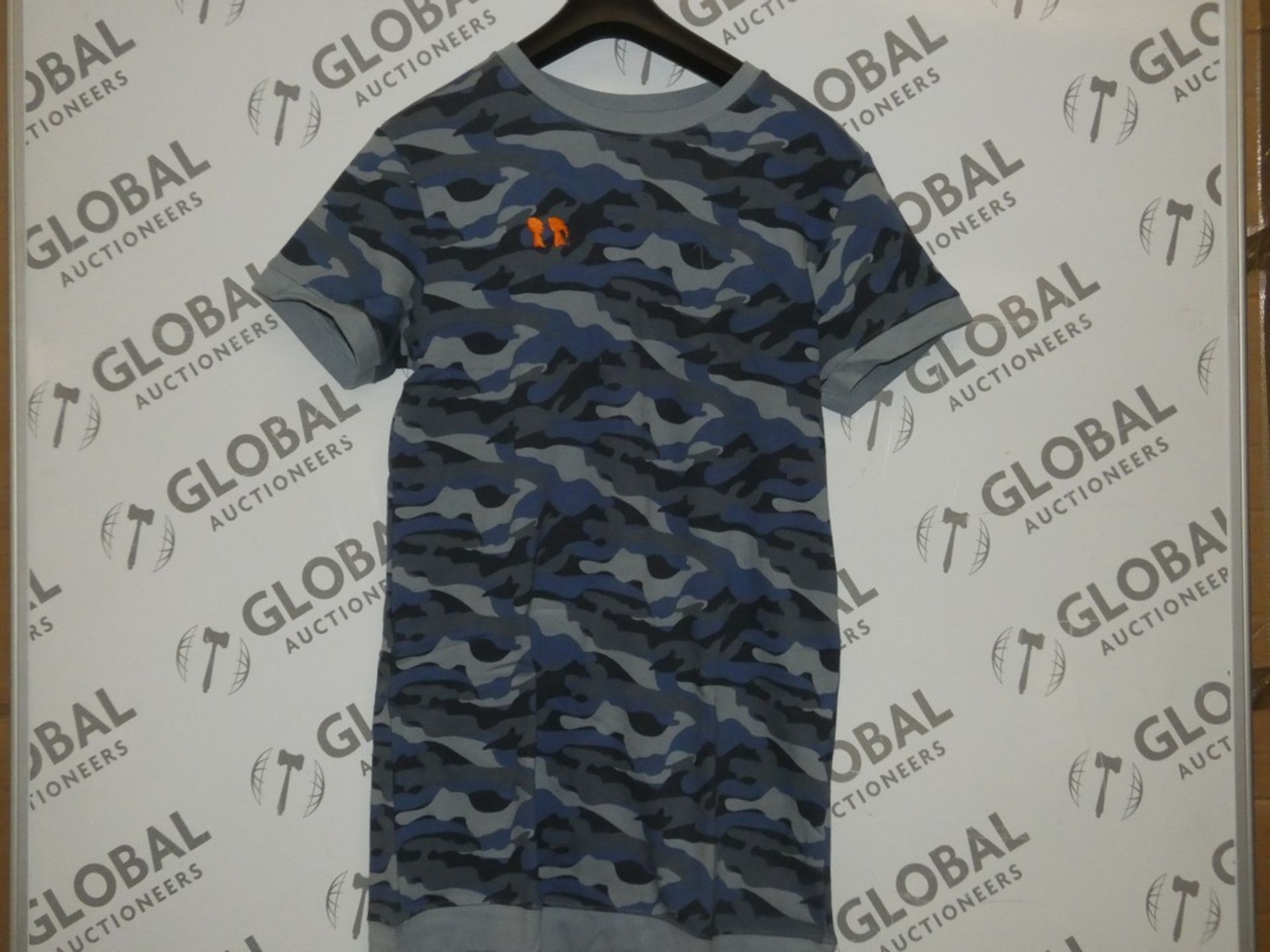 Brand New Boy Meets Girl Blue Camo Size Large T-shirts RRP £29.99 (503)