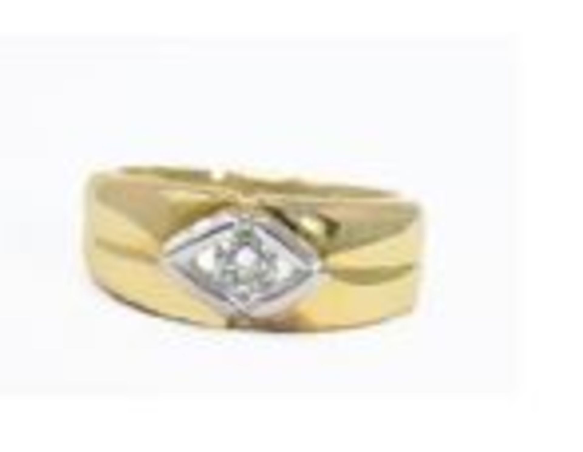 Diamond Ring, 9ct Yellow Gold, Weight 3.73g, Diamond Weight 0.22ct, Colour H, Clarity SI1 - SI2,