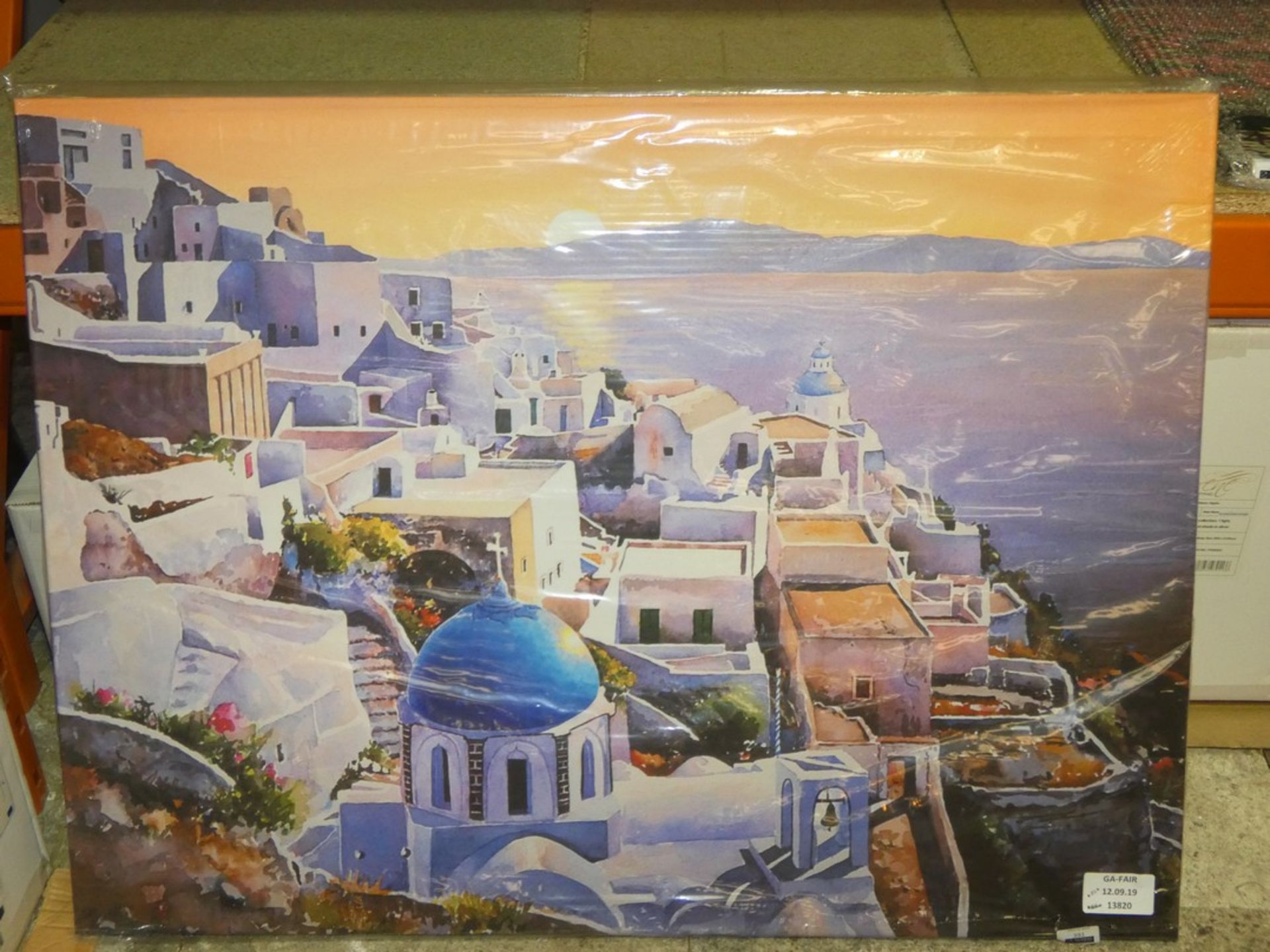 Holiday Canvas Wall Art Picture RRP £80 (13820) (Public Viewing and Appraisals Available)