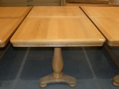 Large Solid Wooden 6 - 8 Seater Oak Extending Dining Table RRP £1,199
