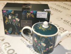 Boxed Sara Miller Port Milian Tea Pot RRP £60 (2657964) (Public Viewing and Appraisals Available)