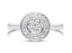 Round Brilliant Cut Diamond Ring, 18ct White Gold, Weight 3.85g, Diamond Weight 0.5ct, Colour H-I,