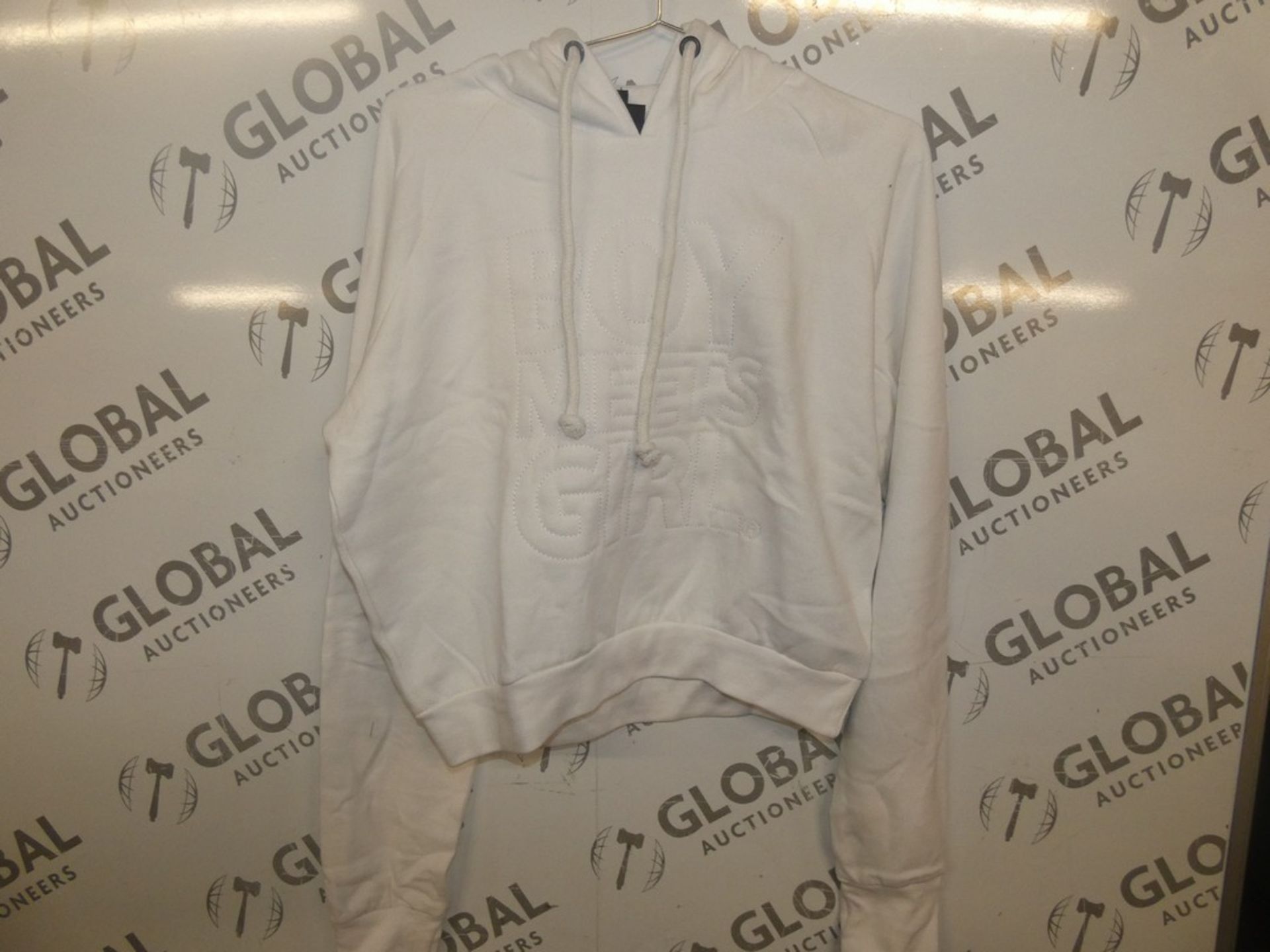 Lot to Contain 5 Brand New Boy Meets Girl White Hooded Jumpers in Assorted Sizes Combined RRP £200