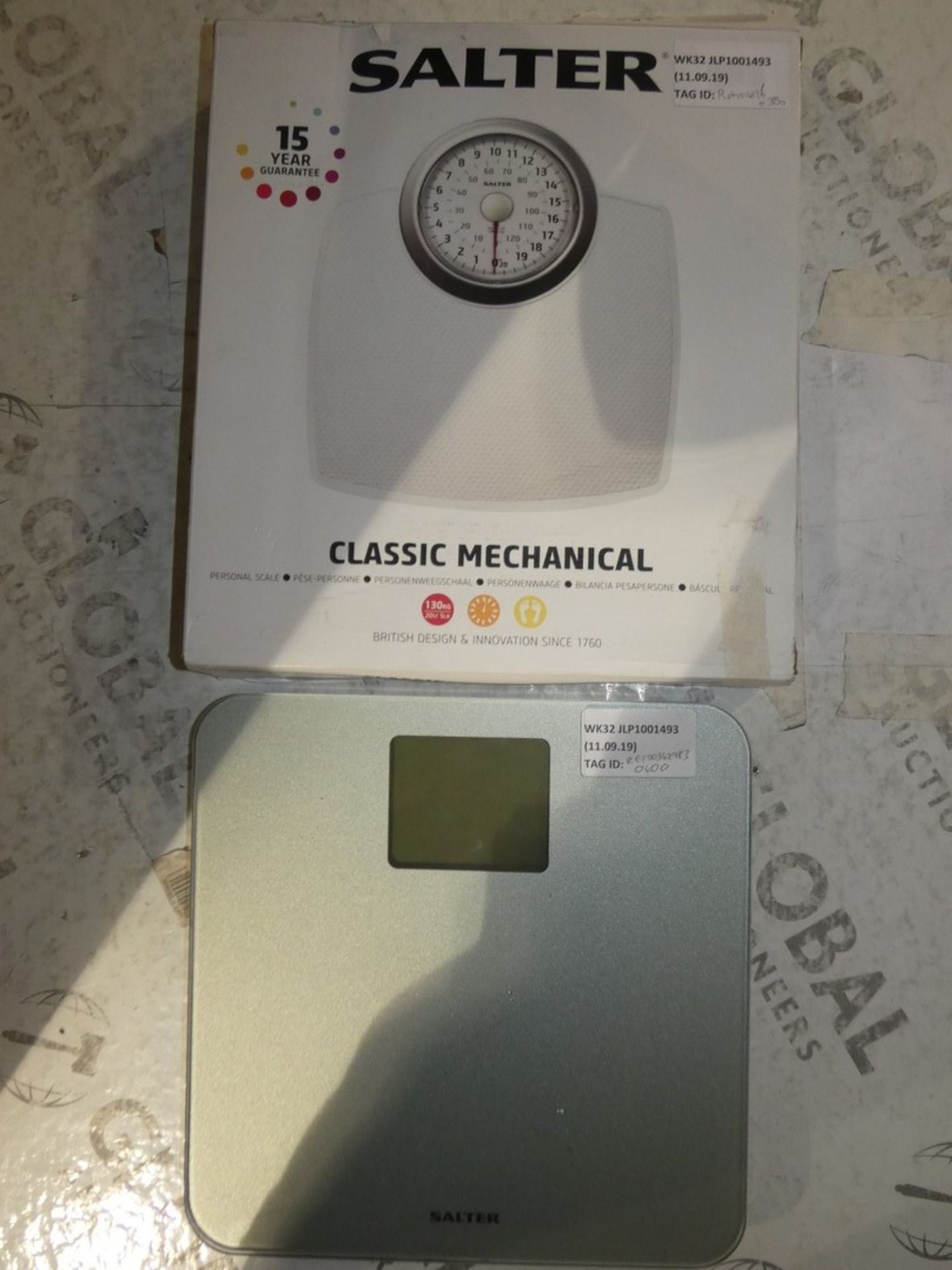 Assorted Boxed And Unboxed Pairs Of Salter Classic Mechanical And Digital Weighing Scales RRP £30-40