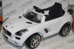 Mercedes Benz Kids Sit and Ride Electric Car RRP £170 (2769812) (Public Viewing and Appraisals