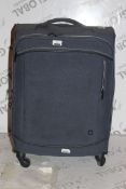 Qube 4 Wheel Spin Travel Mini Suitcase (Public Viewing and Appraisals Available)