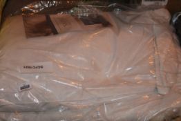 Bagged Pair of Scandinavian Duck Feather Pillows RRP £40 (Public Viewing and Appraisals Available)