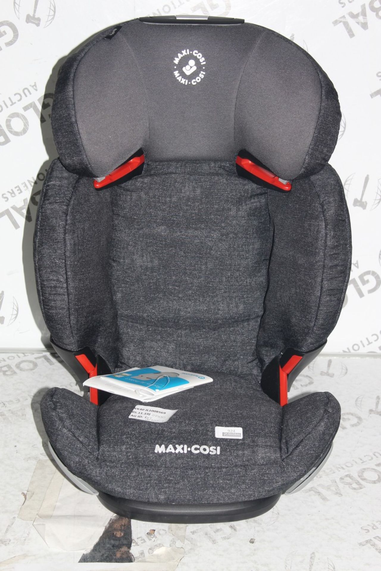 Maxi Cosy In Car Children's Safety Seat RRP £150 (RET00567515) (Public Viewing and Appraisals