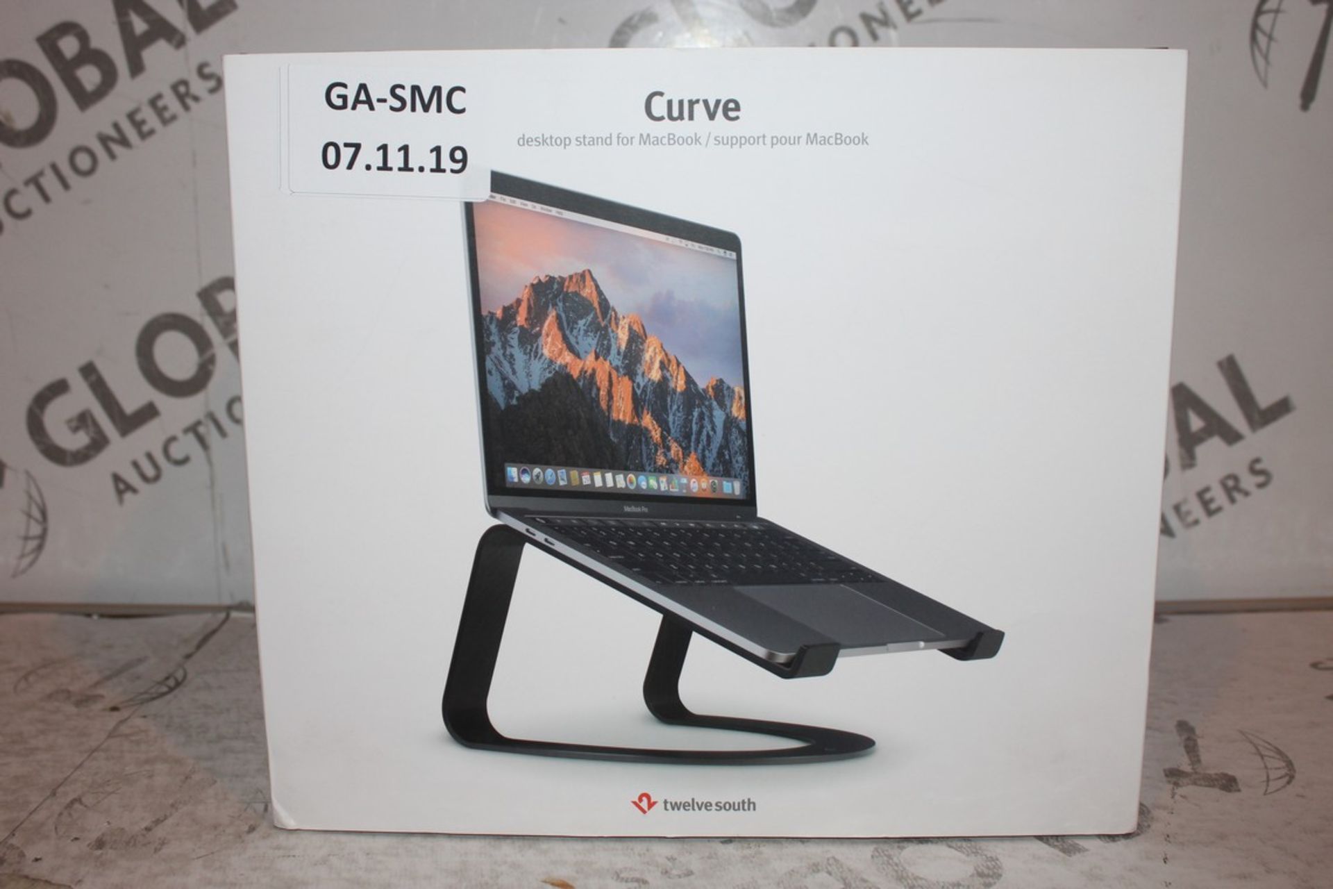 Boxed Brand New 12 South Curved Desktop Stand for MacBook RRP £55