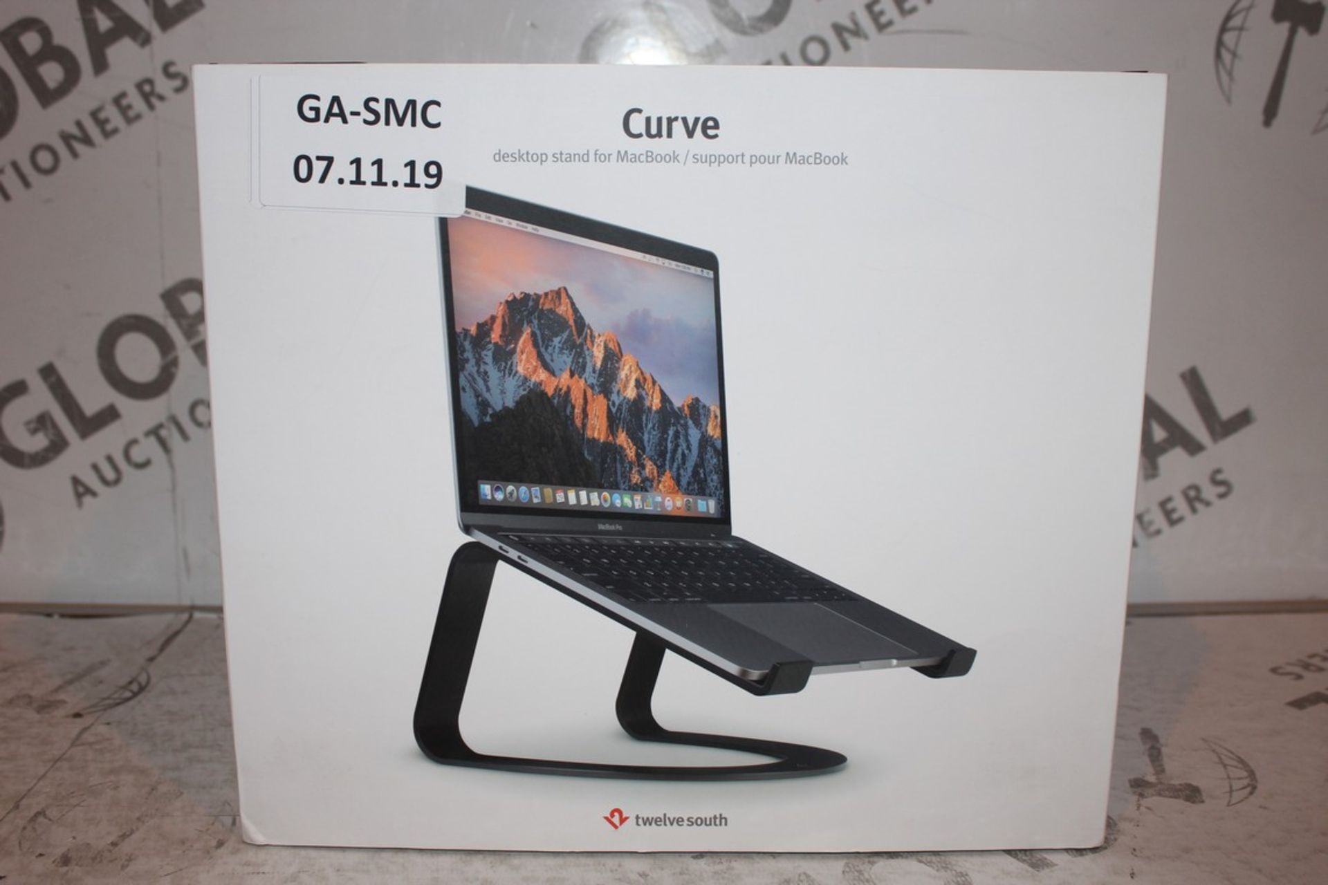 Boxed Brand New 12 South Curved Desktop Stand for MacBook RRP £55