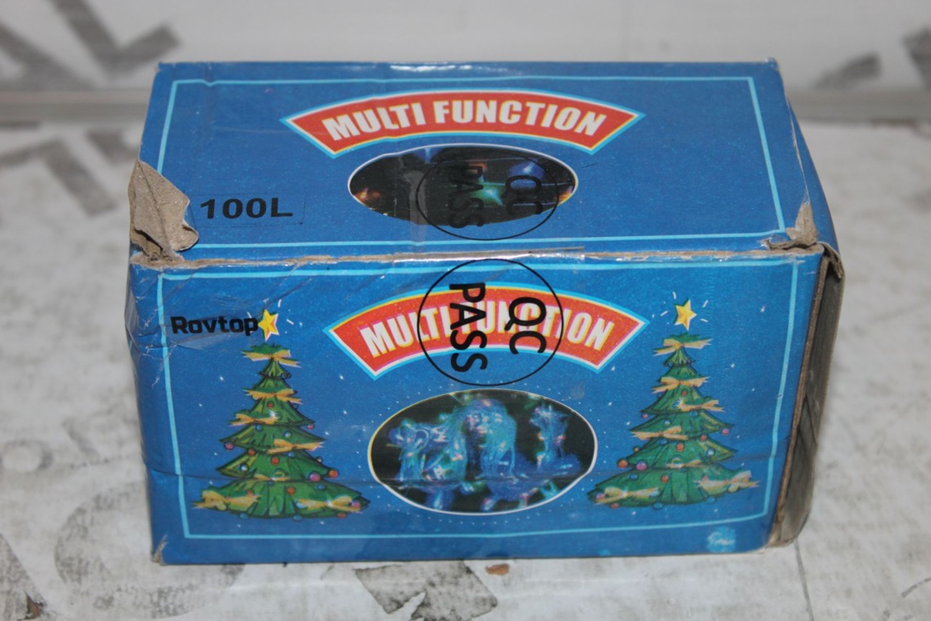 Lot to Contain Approx. 50 Packs of Multi Function 100 Light Rovtop String Lights Combined RRP £350