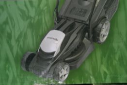 Boxed Gardenline 1100W Electric Lawn Mower RRP £40 (Public Viewing and Appraisals Available)