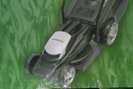 Boxed Gardenline 1100W Electric Lawn Mower RRP £40 (Public Viewing and Appraisals Available)