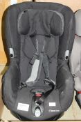 Maxi Cosy In Car Kids Safety Seat RRP £225 (3385048) (Public Viewing and Appraisals Available)