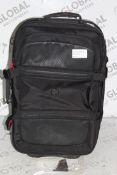 Delsey Hard and Soft Shell Suitcase RRP £135 (3177780) (Public Viewing and Appraisals Available)