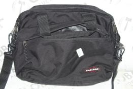 Eastpack Laptop Bag RRP £60 (RET00821530) (Public Viewing and Appraisals Available)