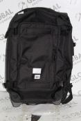 Eastpack Duffel Bag RRP £160 (RET00869148) (Public Viewing and Appraisals Available)