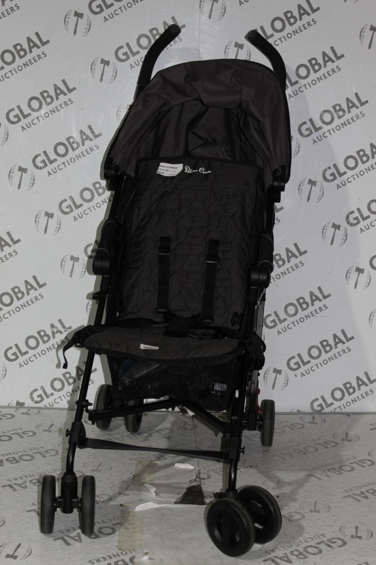 Silver Cross Lightweight Push Pram RRP £150 (3435637) (Public Viewing and Appraisals Available)