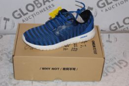 Boxed Brand New Pair of One Mix Size US7 EU40 Men's Blue Trainers RRP £44.99