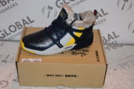 Boxed Brand New Size US10 EU44 One Mix Navy Blue Grey and Yellow Fur Lined Gents Trainers RRP £44.