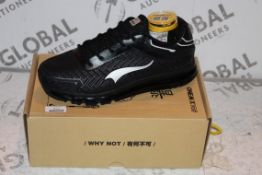 Boxed Brand New Pair of One Mixx Size US11 Euro 45 Black Silver Design Walk On Air Gents Designer